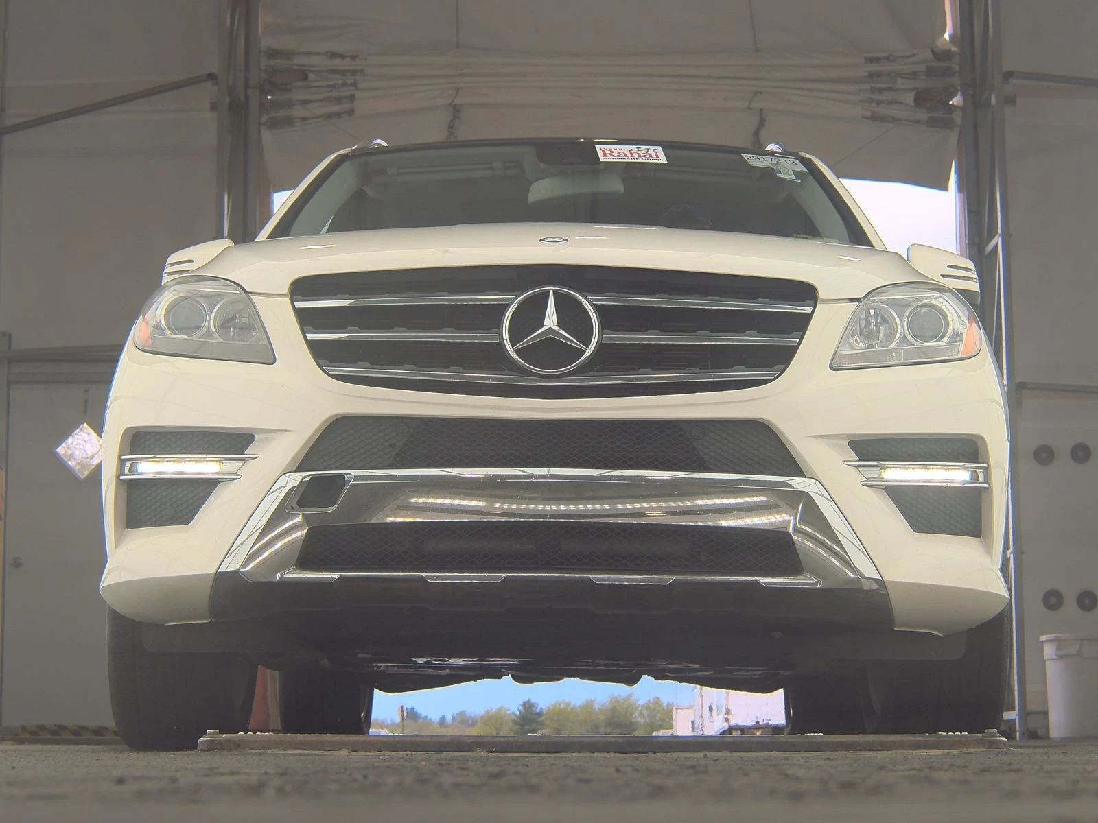 Mercedes-Benz ML 550  - изображение 3