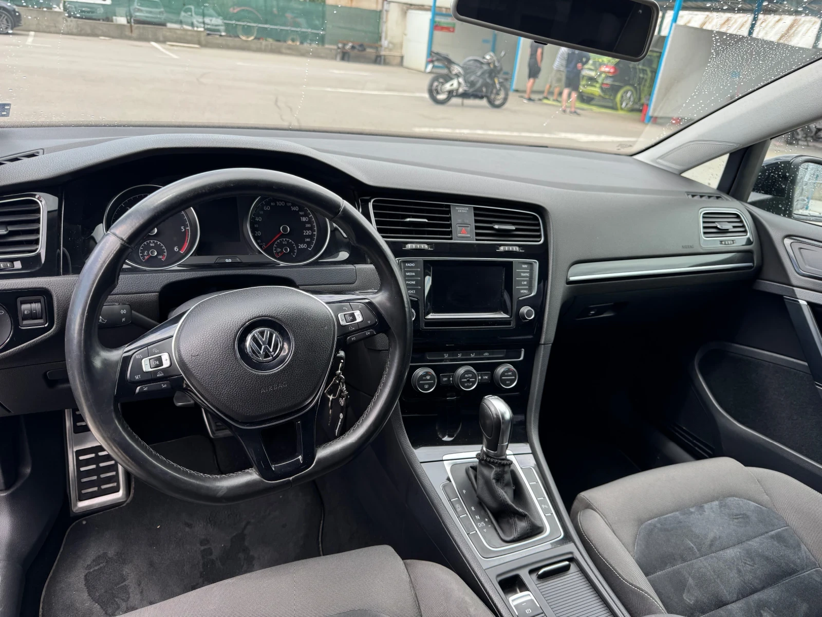 VW Golf  - изображение 8