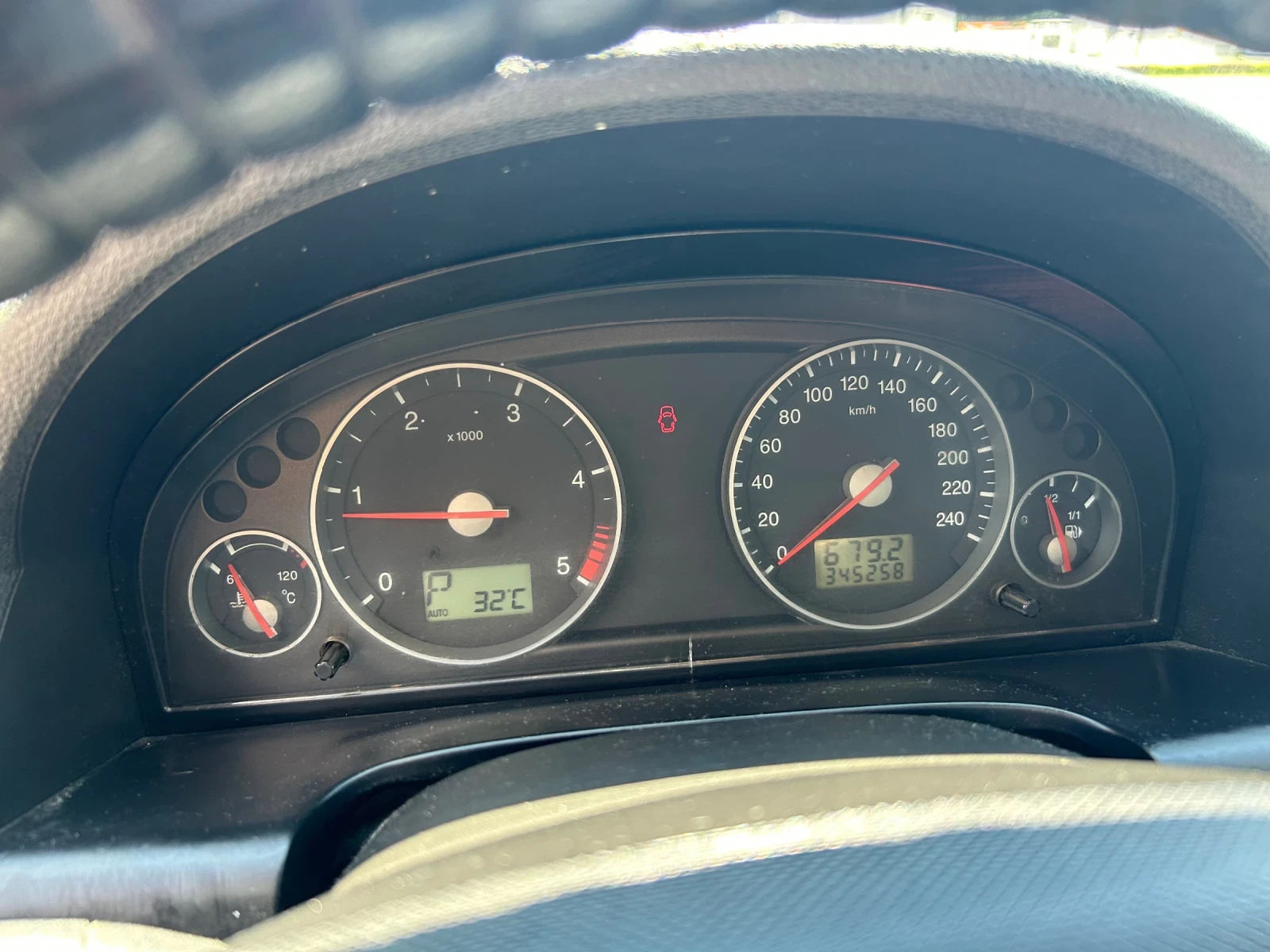 Ford Mondeo 2.0 TDCI | Mobile.bg   12