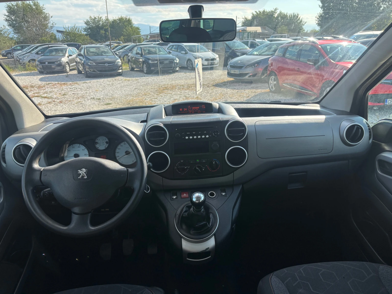 Peugeot Partner 120 кс/6 скорости - изображение 7