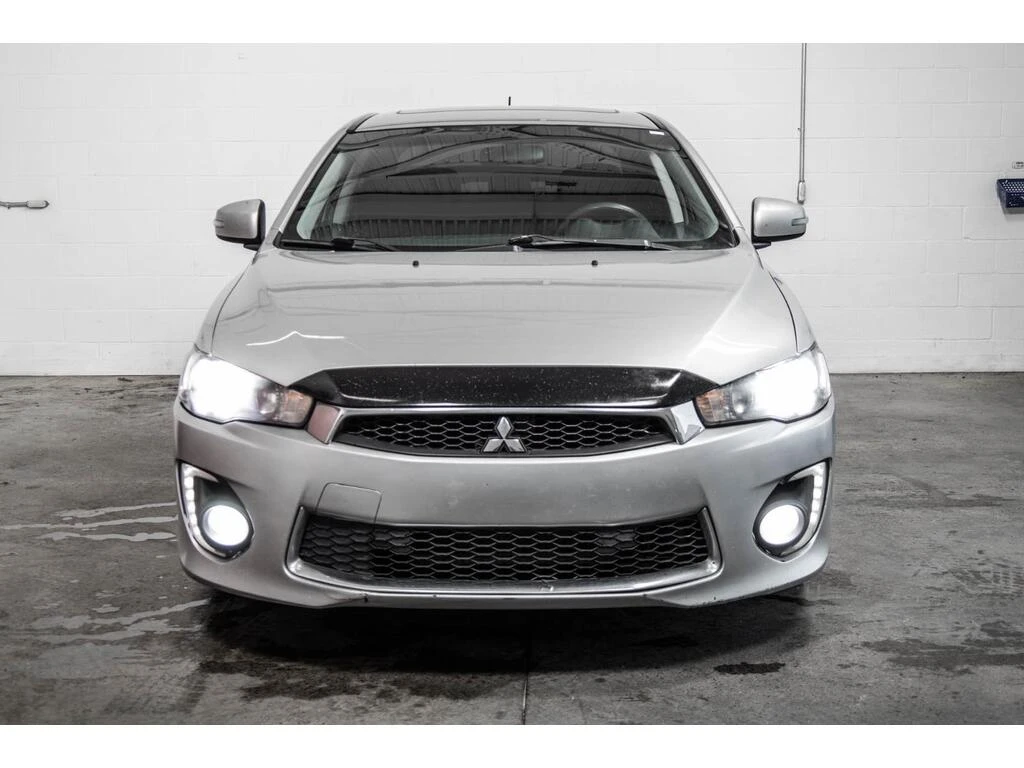 Mitsubishi Lancer  - изображение 2