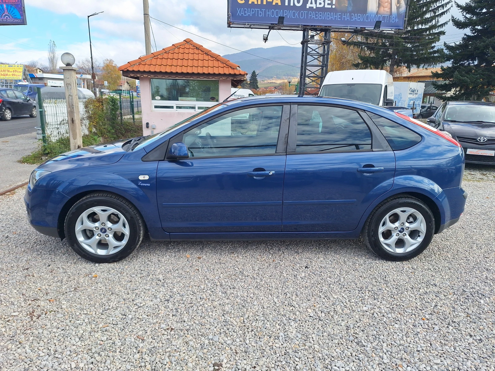 Ford Focus 1.6 tdci 90ks Italia! - изображение 6