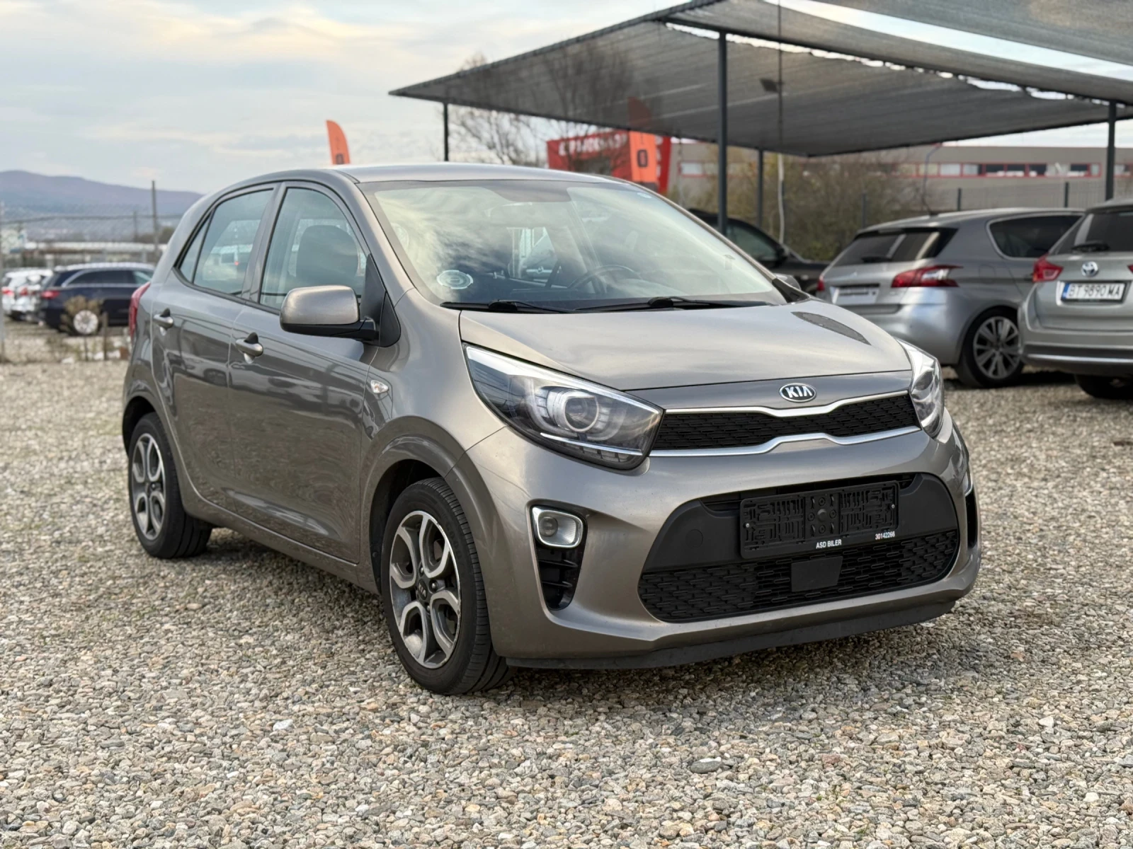 Kia Picanto 1.0i 70hp/NAVI/LED/FULL/ | Mobile.bg   1