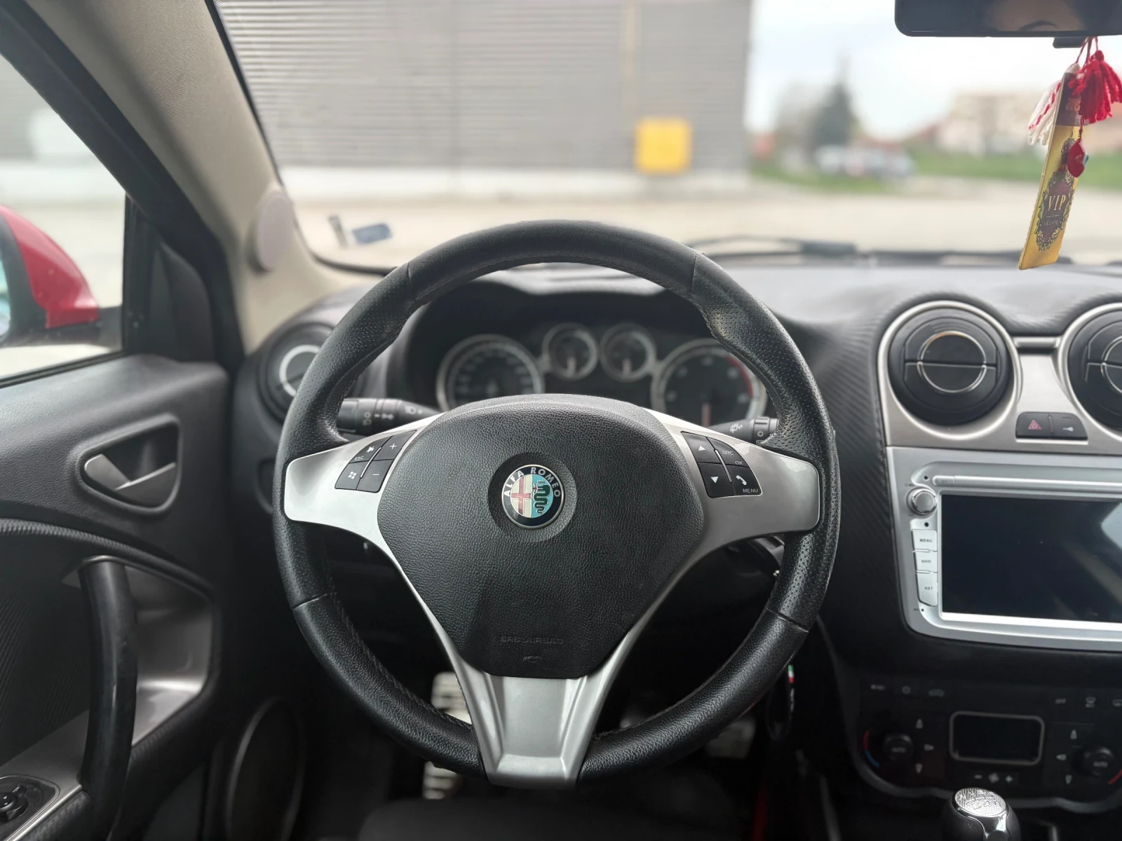 Alfa Romeo MiTo 1.3 Mjet, снимка 8 - Автомобили и джипове - 54259213