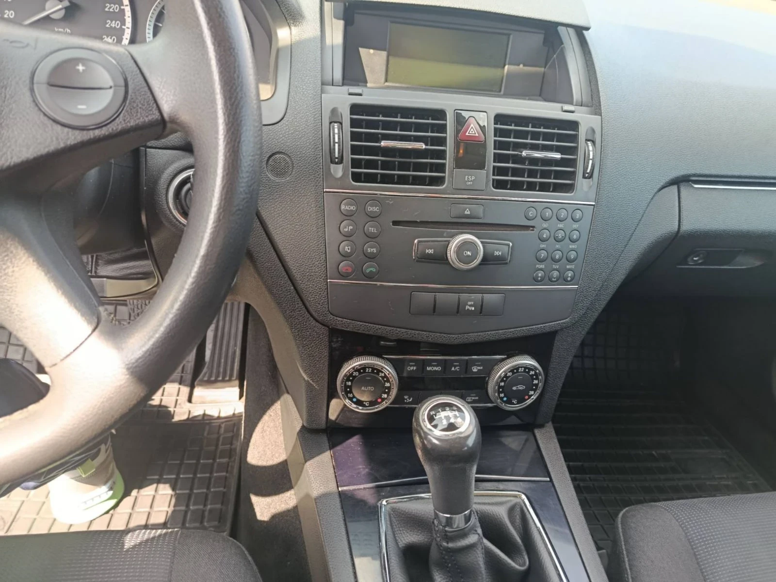 Mercedes-Benz C 220, снимка 10 - Автомобили и джипове - 54626196