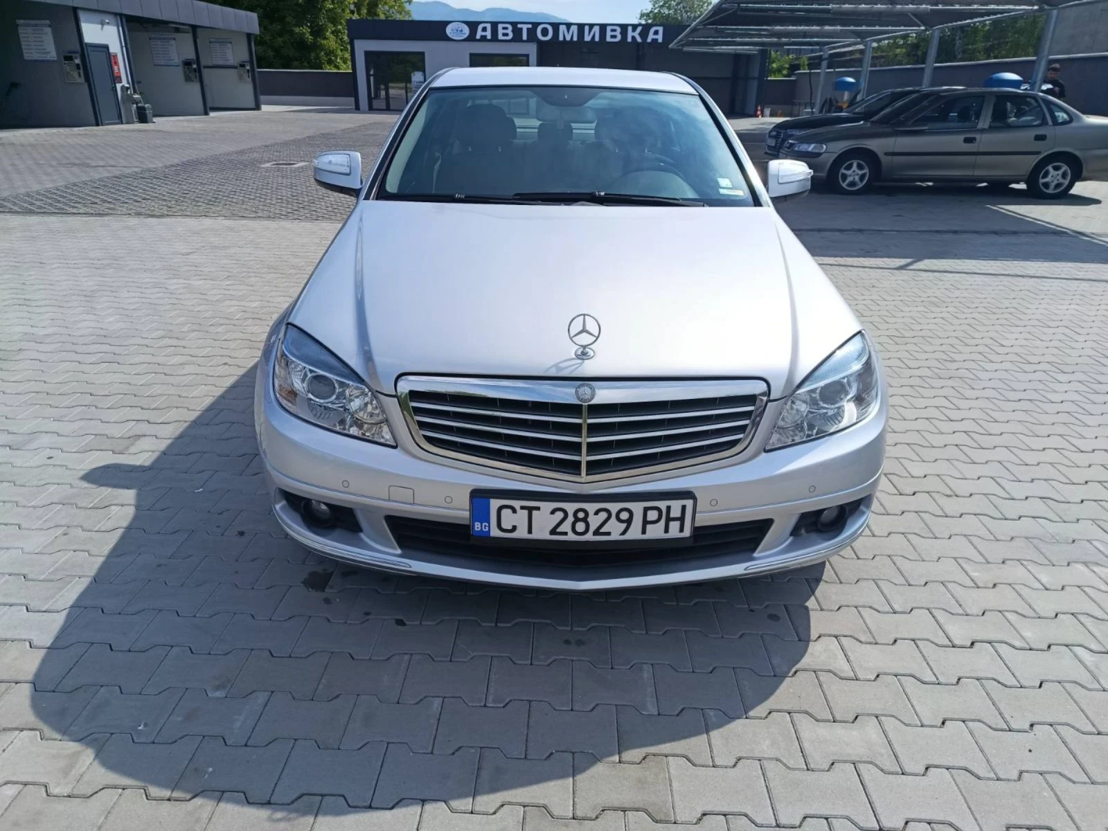 Mercedes-Benz C 220