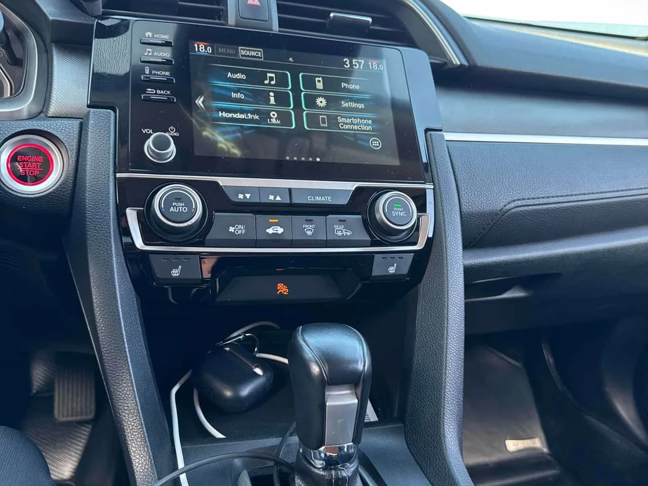 Honda Civic * EX * АВТОКРЕДИТ БЕЗ ПЪРВОНАЧАЛНА ВНОСКА* , снимка 9 - Автомобили и джипове - 54760346