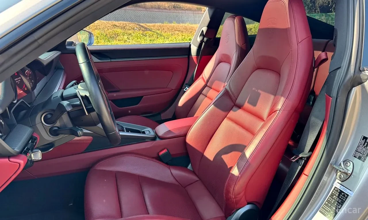 Porsche 911 992 | SPORT CHRONO| RED| CERAMIC COATING, снимка 11 - Автомобили и джипове - 55208151