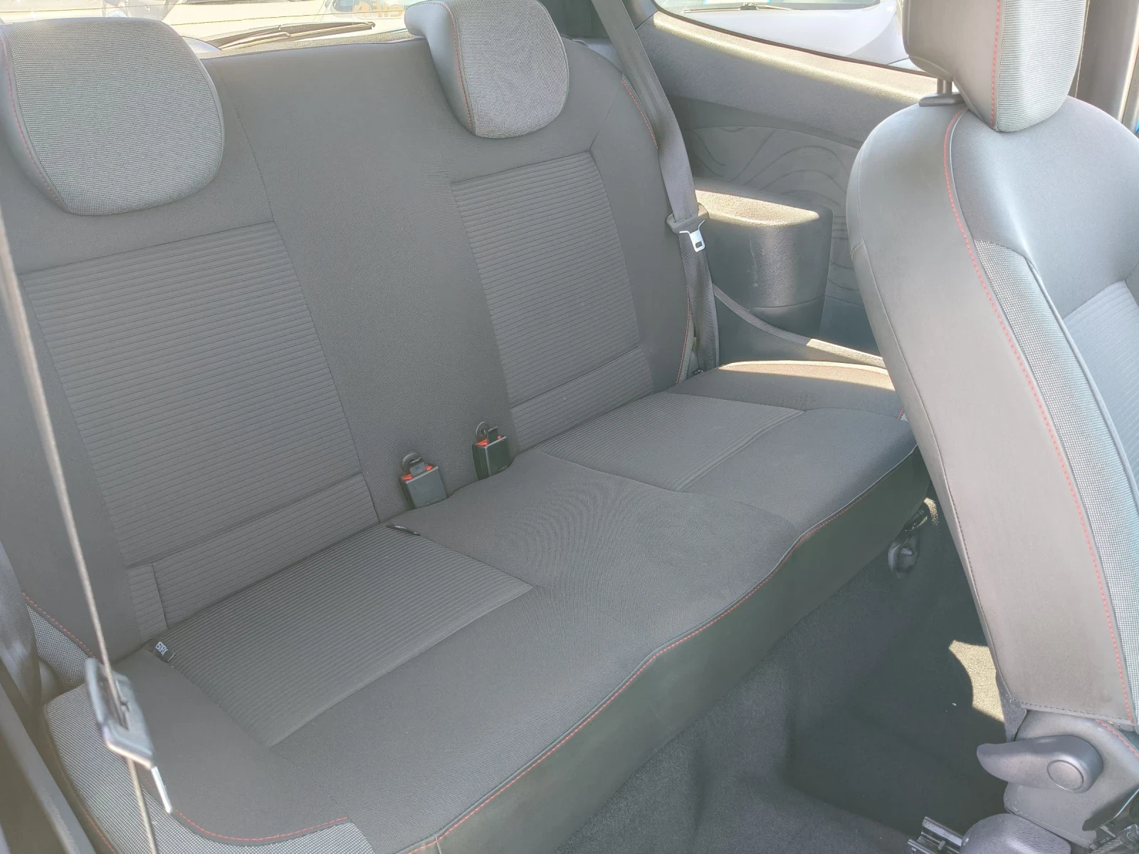 Renault Twingo 1.2i, снимка 12 - Автомобили и джипове - 55244077