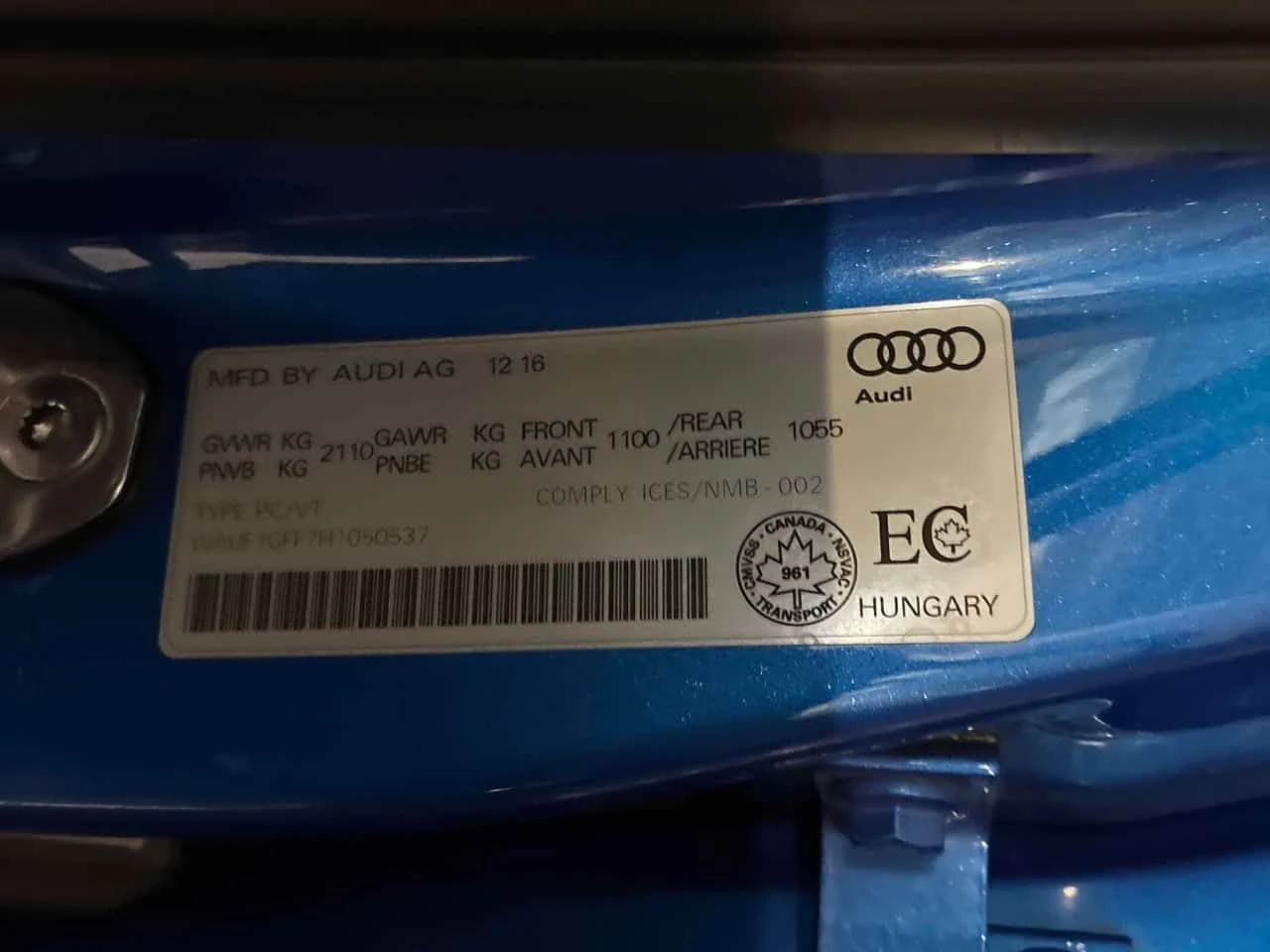 Audi S3 * 2.0T Technik * CARFAX * ОПЦИЯ ЗА ФИНАНСИРАНЕ , снимка 10 - Автомобили и джипове - 55302749