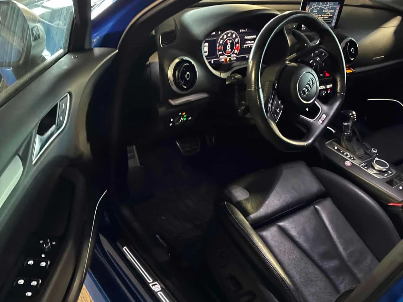 Audi S3 * 2.0T Technik * CARFAX * ОПЦИЯ ЗА ФИНАНСИРАНЕ , снимка 5 - Автомобили и джипове - 55302749