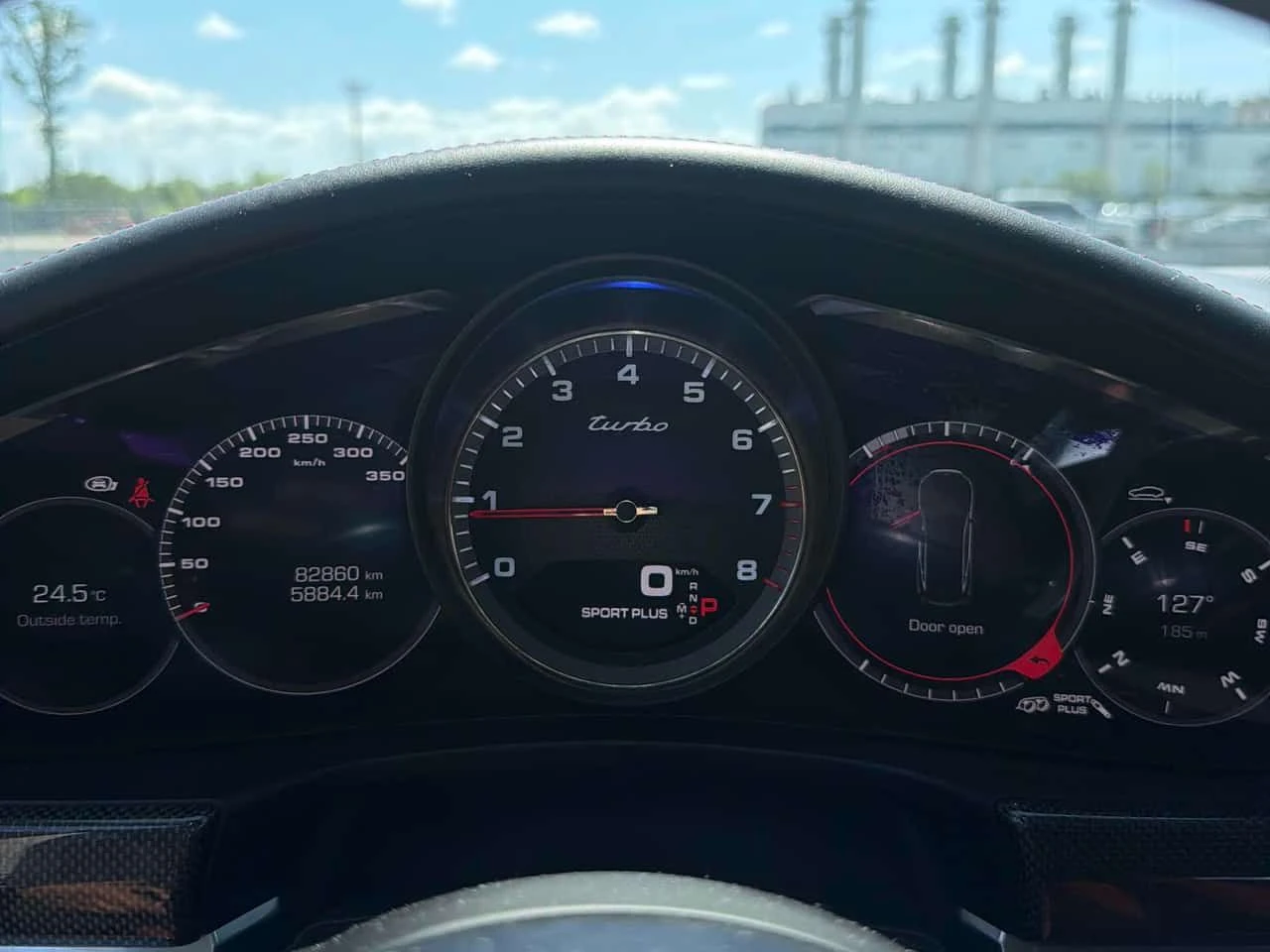 Porsche Panamera Turbo  CARFAX, снимка 8 - Автомобили и джипове - 55352402