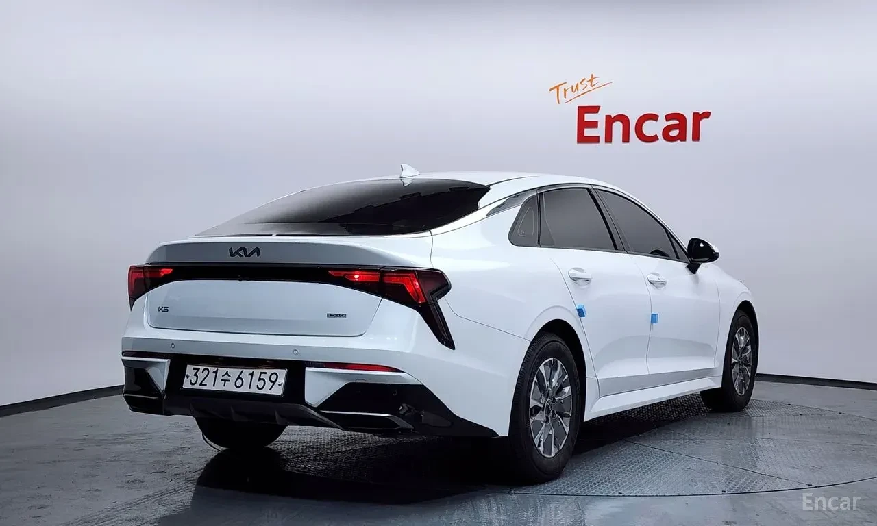 Kia K5 HYBRID* PRESTIGE* ОБДУХВАНЕ* LANE* ASSIST* 360КАМЕ, снимка 2 - Автомобили и джипове - 55800725