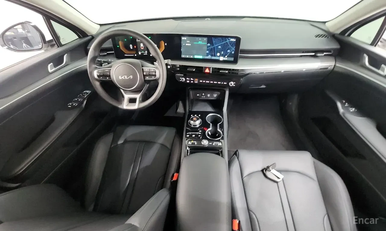 Kia K5 HYBRID* PRESTIGE* ОБДУХВАНЕ* LANE* ASSIST* 360КАМЕ, снимка 6 - Автомобили и джипове - 55800725