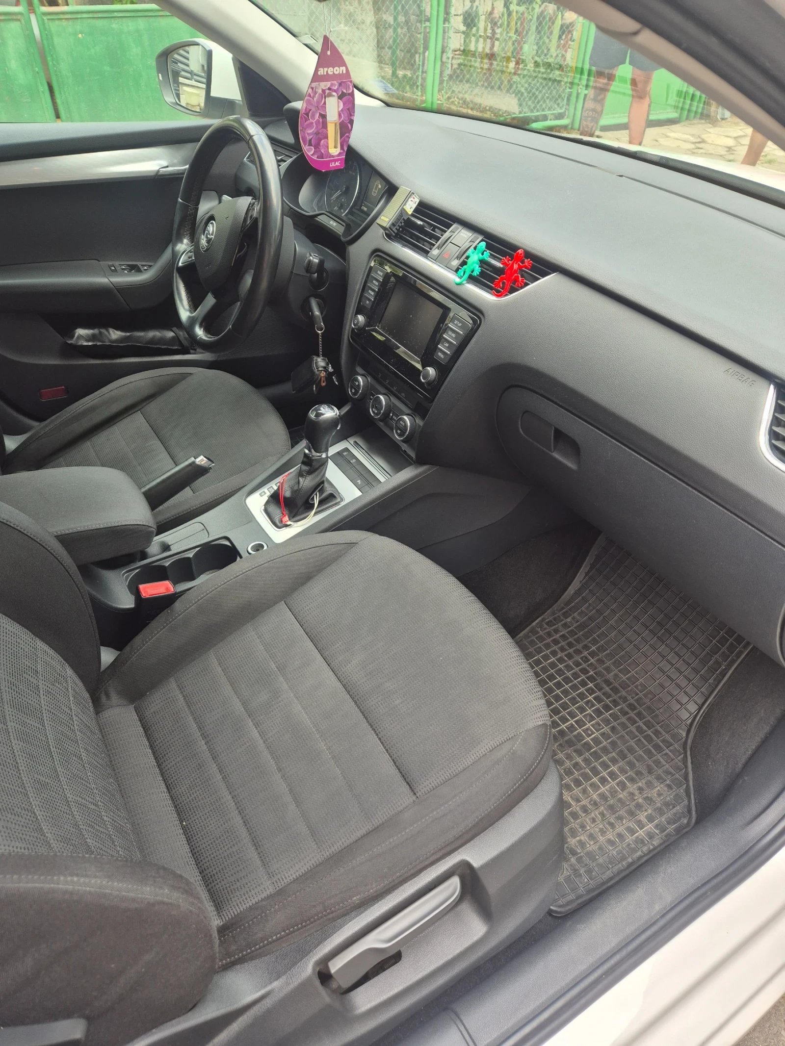 Skoda Octavia, снимка 7 - Автомобили и джипове - 55826730