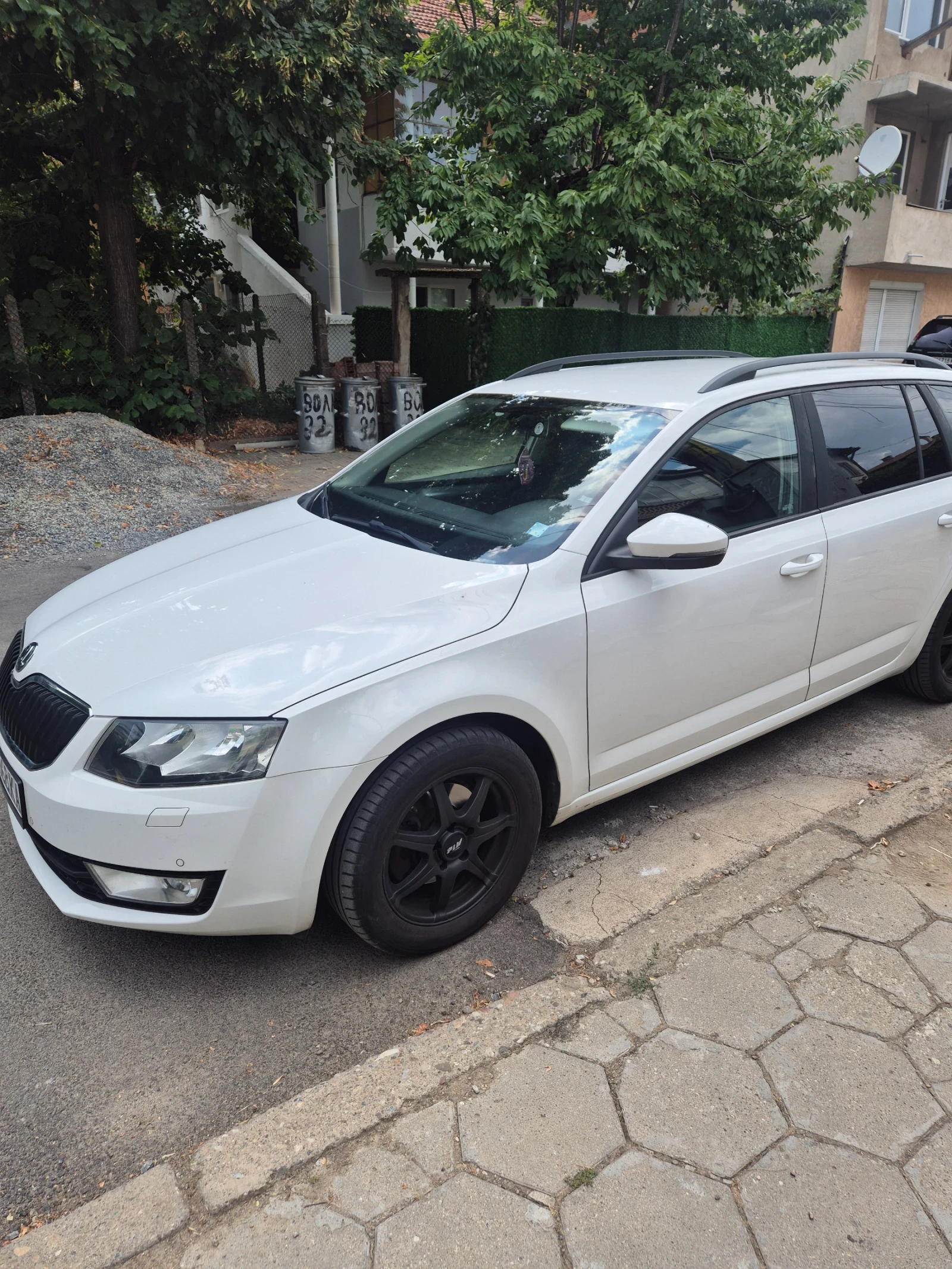 Skoda Octavia, снимка 9 - Автомобили и джипове - 55826730