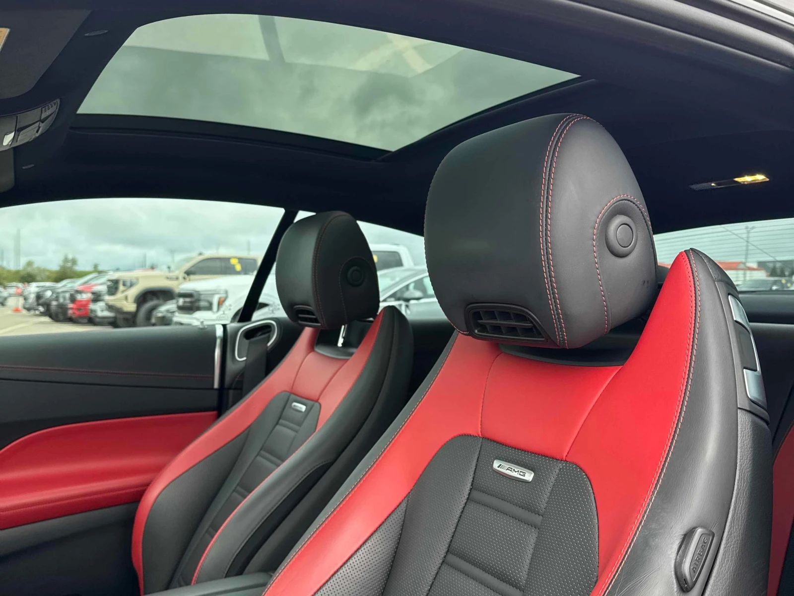 Mercedes-Benz E 53 AMG * CARFAX * ОПЦИЯ ЗА ФИНАНСИРАНЕ , снимка 10 - Автомобили и джипове - 55838737