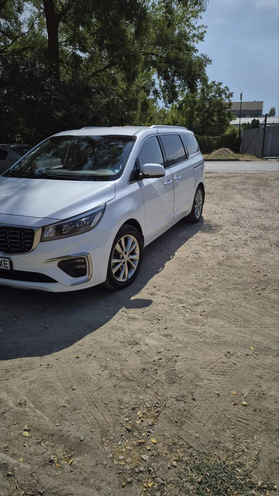 Kia Carnival 2, 2, снимка 3 - Автомобили и джипове - 55929827