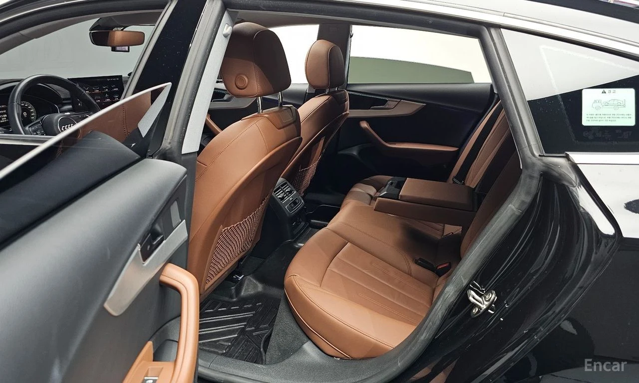 Audi A5 45TFSI* COUPE* MATRIX* S* LINE* ОБДУХВАНЕ* ДИСТРОН, снимка 14 - Автомобили и джипове - 56307851