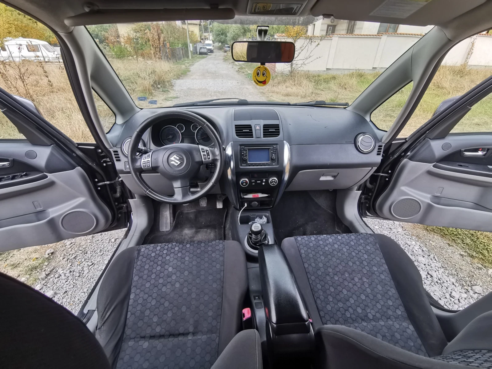 Suzuki SX4, снимка 5 - Автомобили и джипове - 56551464