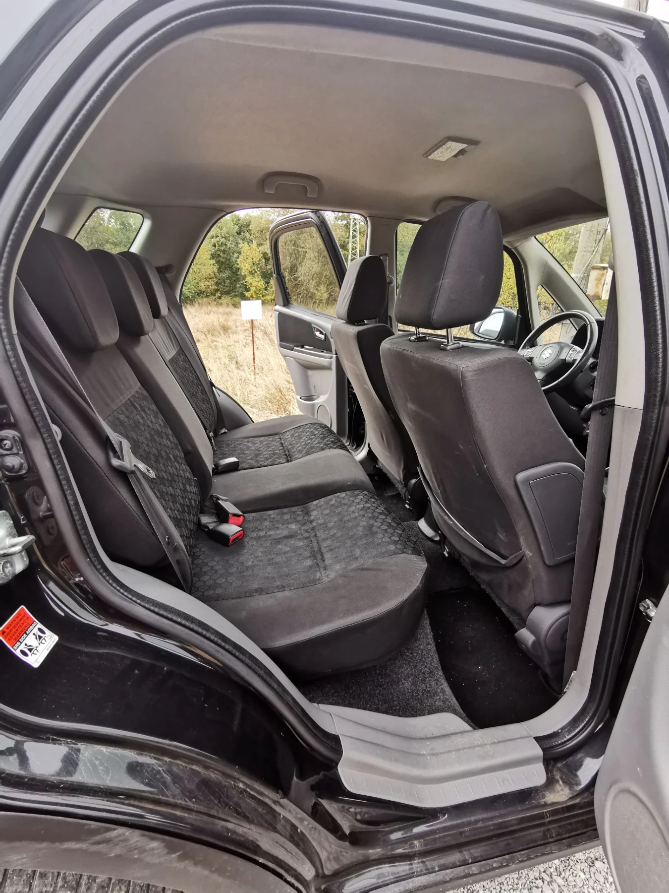 Suzuki SX4, снимка 6 - Автомобили и джипове - 56551464