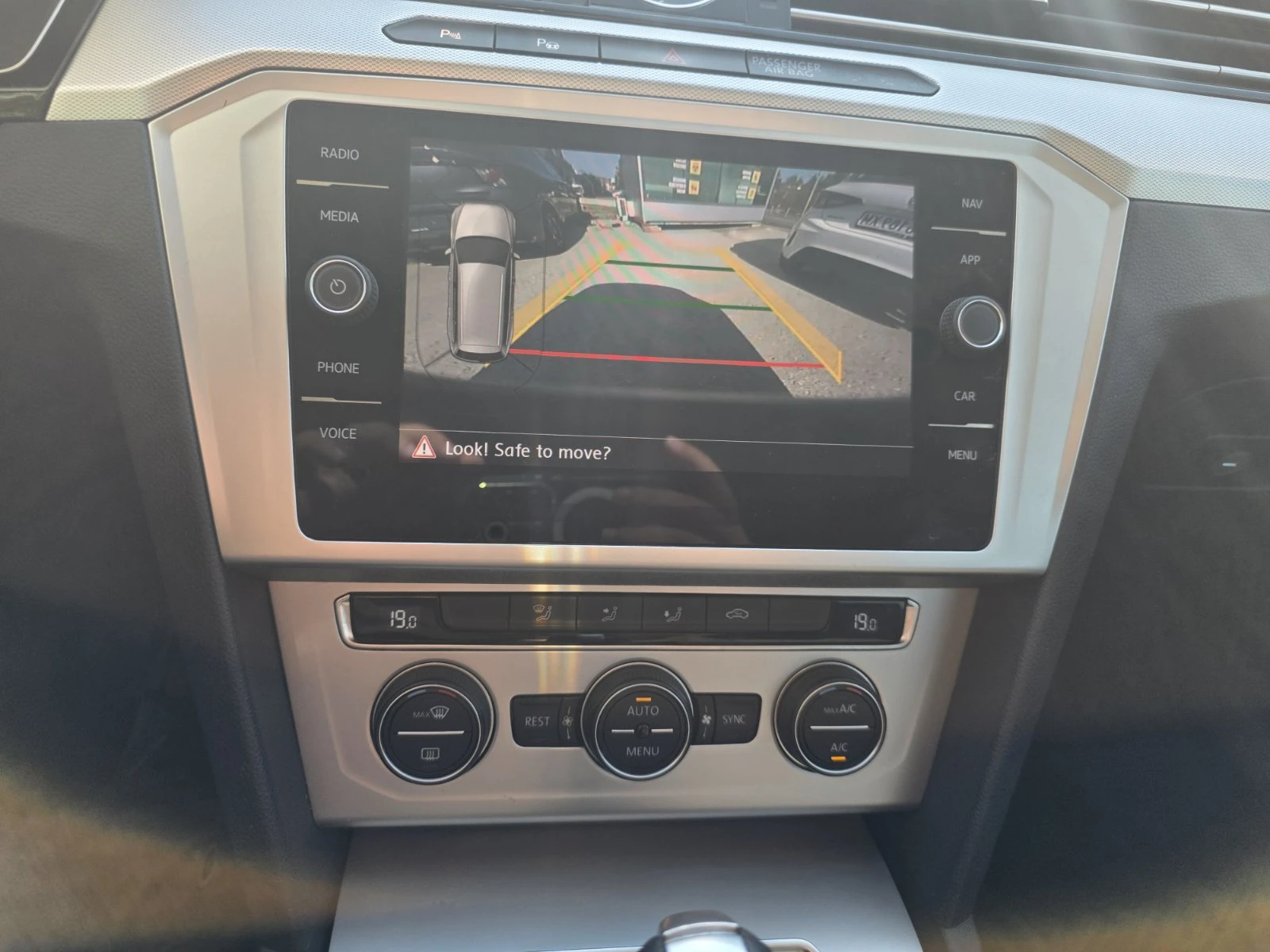 VW Passat 2.0TDI 150 �.�. DSG | Mobile.bg � ����������� 11