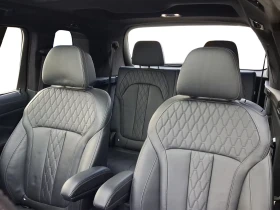 BMW X7 40i/340HP/xDRIVE/M-SPORT/6S/PANO/360/HUD/H&K/195q, снимка 13
