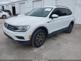 VW Tiguan 2.0l Volkswagen 2.0T S, снимка 2