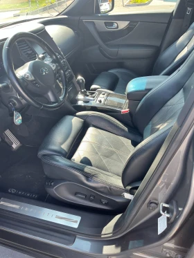 Infiniti QX70, снимка 6