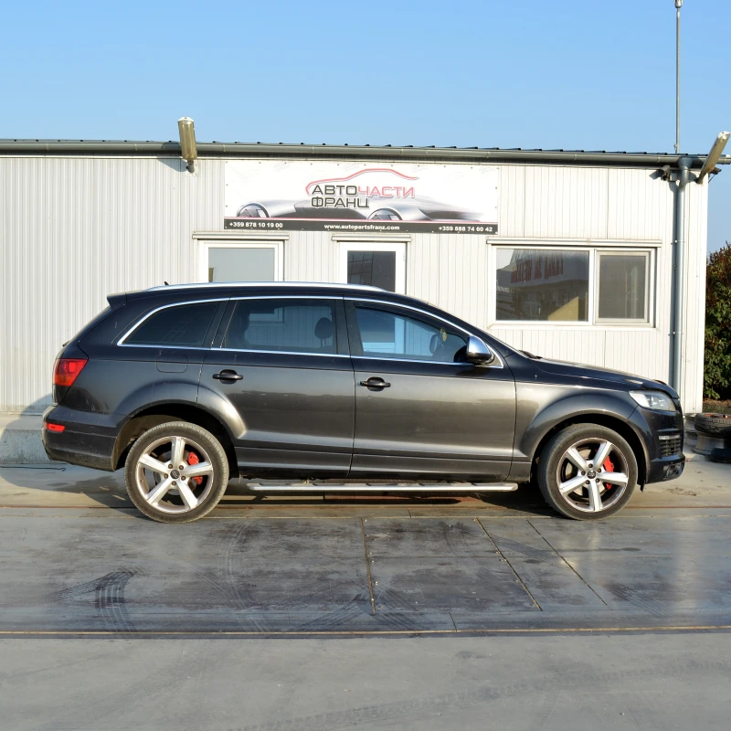 Audi Q7, снимка 2 - Автомобили и джипове - 47149347