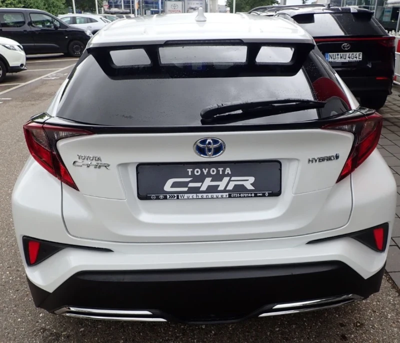 Toyota C-HR 2.0 Hybrid Team Deutschland 184 к.с., снимка 6 - Автомобили и джипове - 47317669