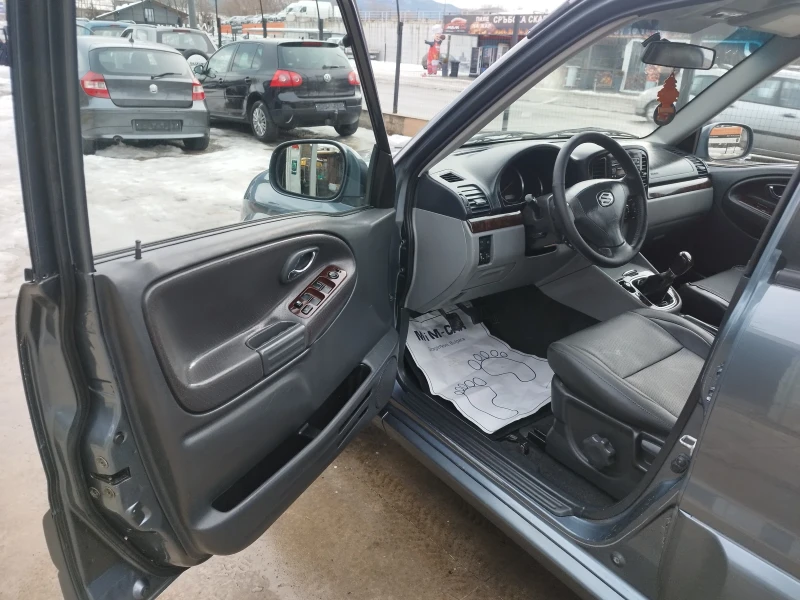 Suzuki Grand vitara 2.0hdi, снимка 9 - Автомобили и джипове - 48575668