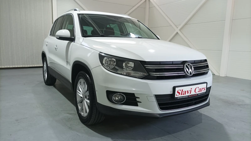 VW Tiguan 2.0 d 4x4  DsG 127.000 km !!!, снимка 3 - Автомобили и джипове - 48994829