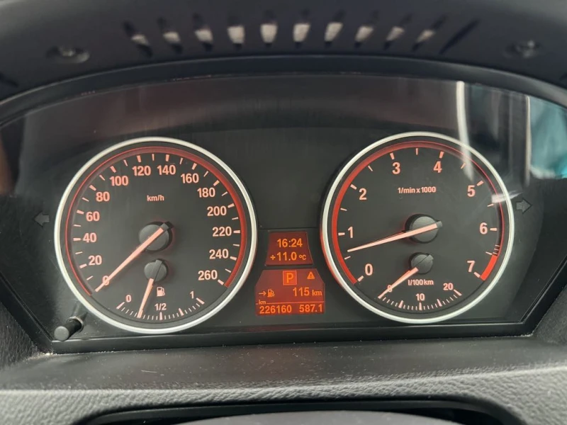 BMW X5 Чист бензин 4, 8i най - здравия мотор! full Екстри, снимка 10 - Автомобили и джипове - 52614747