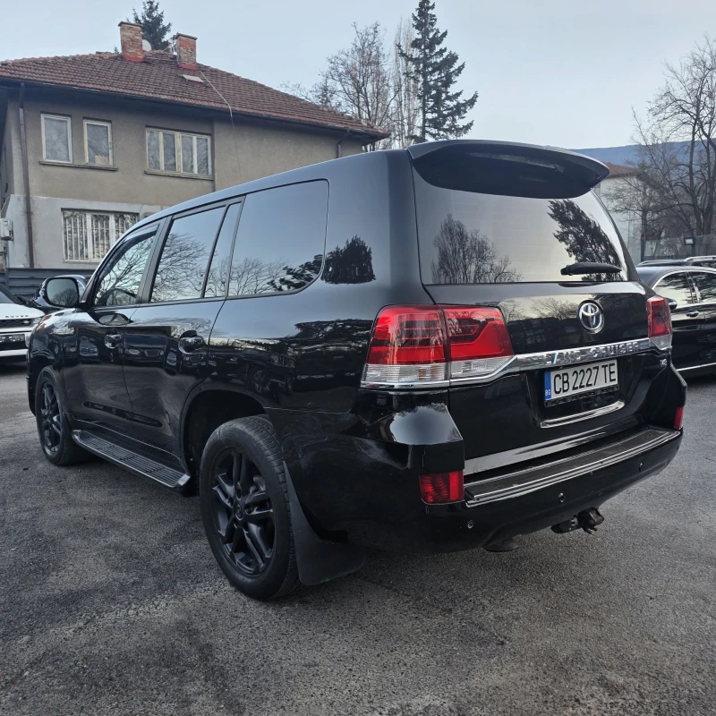 Toyota Land cruiser 200/4.5D/FACE 2020, снимка 4 - Автомобили и джипове - 52789619
