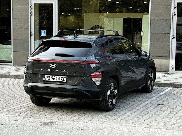 Hyundai Kona SEL, снимка 3 - Автомобили и джипове - 55511254
