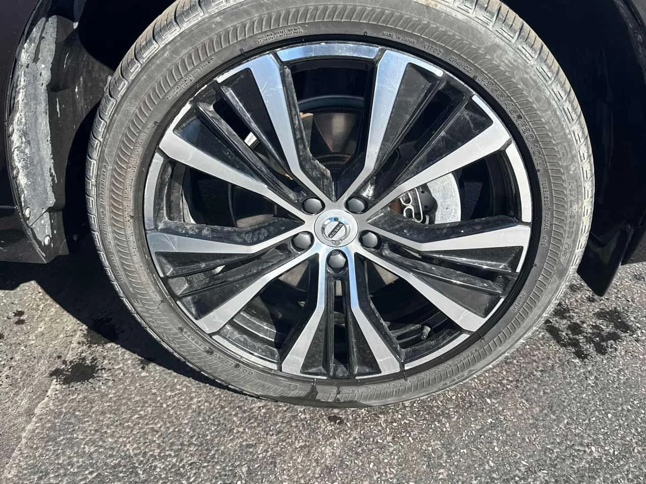 Volvo XC60 * Plus Dark Theme * CARFAX * ДИСТРОНИК * 360 КАМЕР, снимка 11 - Автомобили и джипове - 53798952