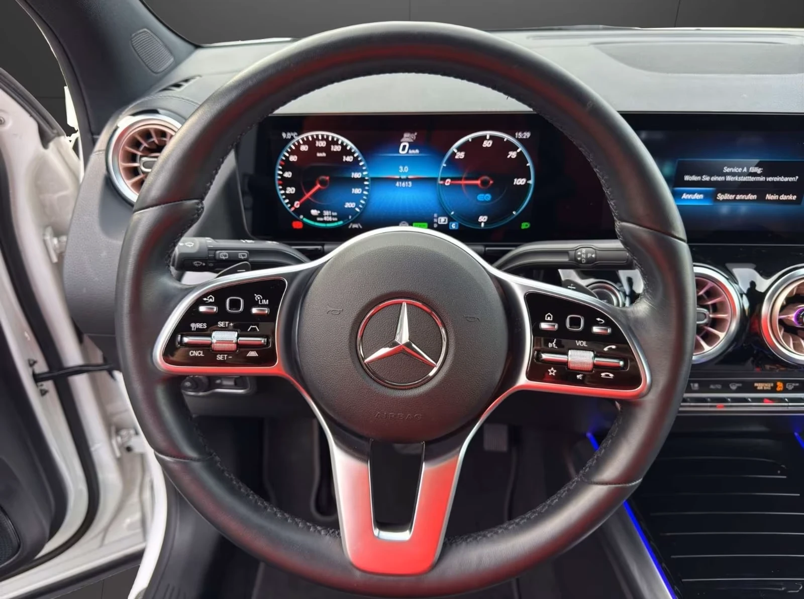 Mercedes-Benz EQA 250* LED* DISTR* KEYLESS* CAMERA* , снимка 7 - Автомобили и джипове - 53958103