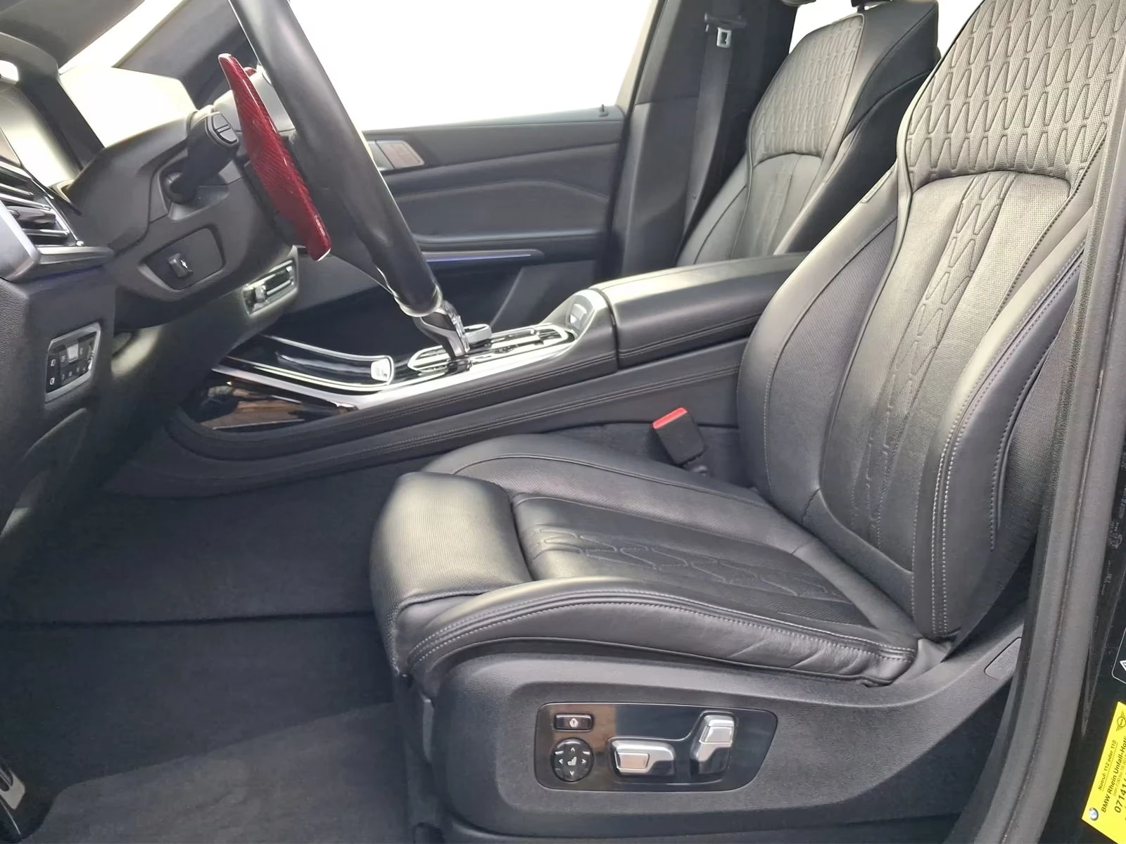 BMW X7 40i/340HP/xDRIVE/M-SPORT/6S/PANO/360/HUD/H&K/195q | Mobile.bg � ����������� 7