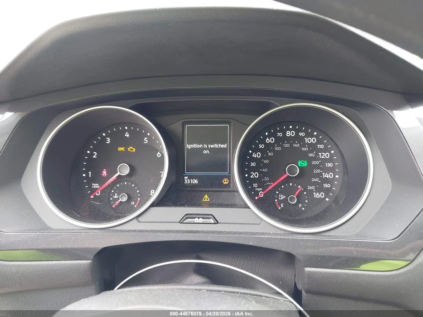 VW Tiguan 2.0l Volkswagen 2.0T S, снимка 7 - Автомобили и джипове - 54621585