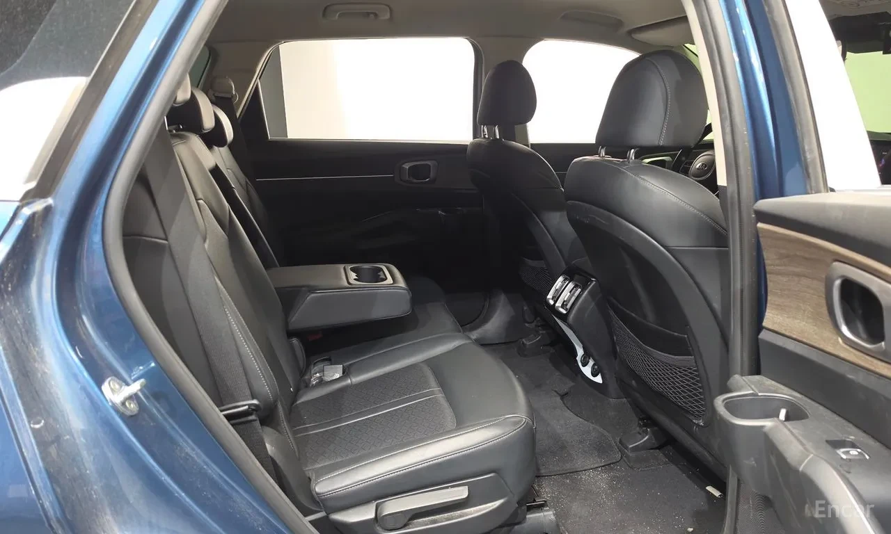 Kia Sorento 2.2* Trendy, снимка 10 - Автомобили и джипове - 54631681