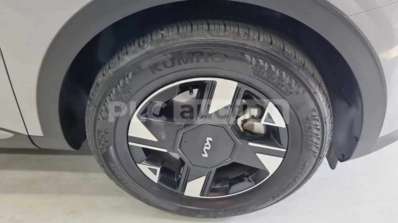 Kia Sportage LPG| КАМЕРА| DISTTRONIC| ОБДУХВАНЕ| ВКЛ.ТЕХНОТЕСТ, снимка 17 - Автомобили и джипове - 55055995