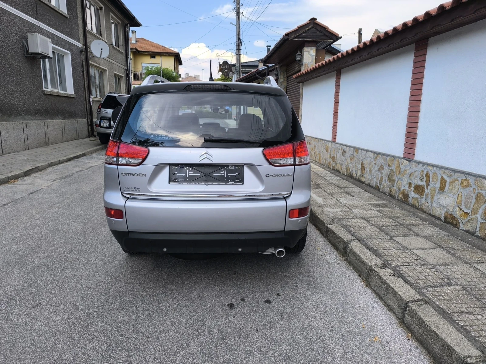 Citroen C-Crosser 2.4 бензин газ, снимка 7 - Автомобили и джипове - 55800139