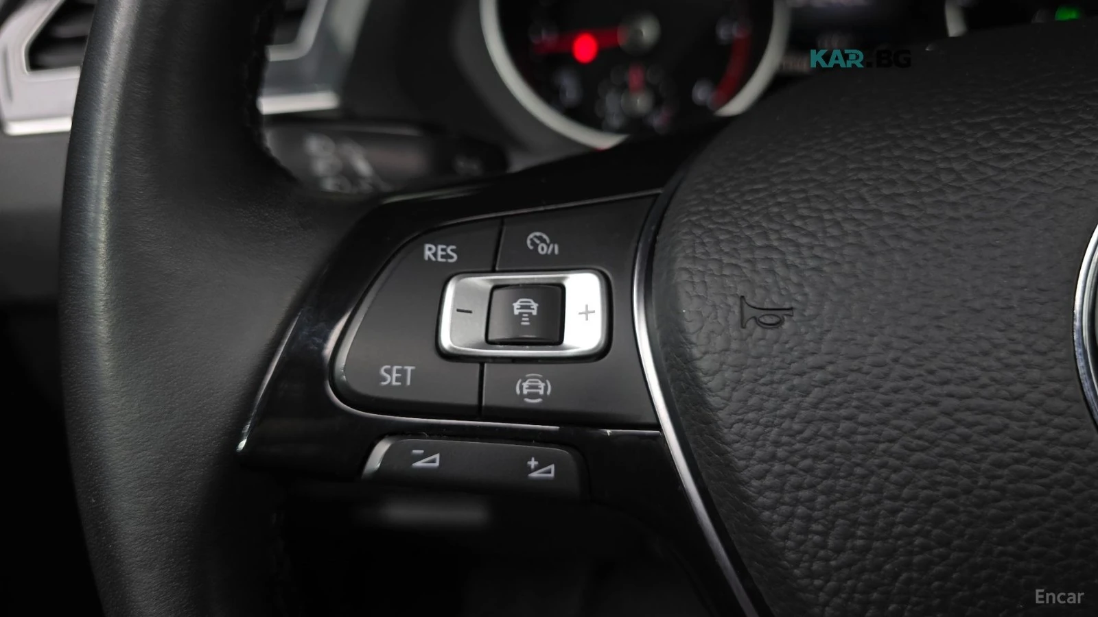 VW Tiguan 2.0 TDI Prestige* HUD* 360* КОЖА* НАВИ* ПАНО, снимка 15 - Автомобили и джипове - 55857065