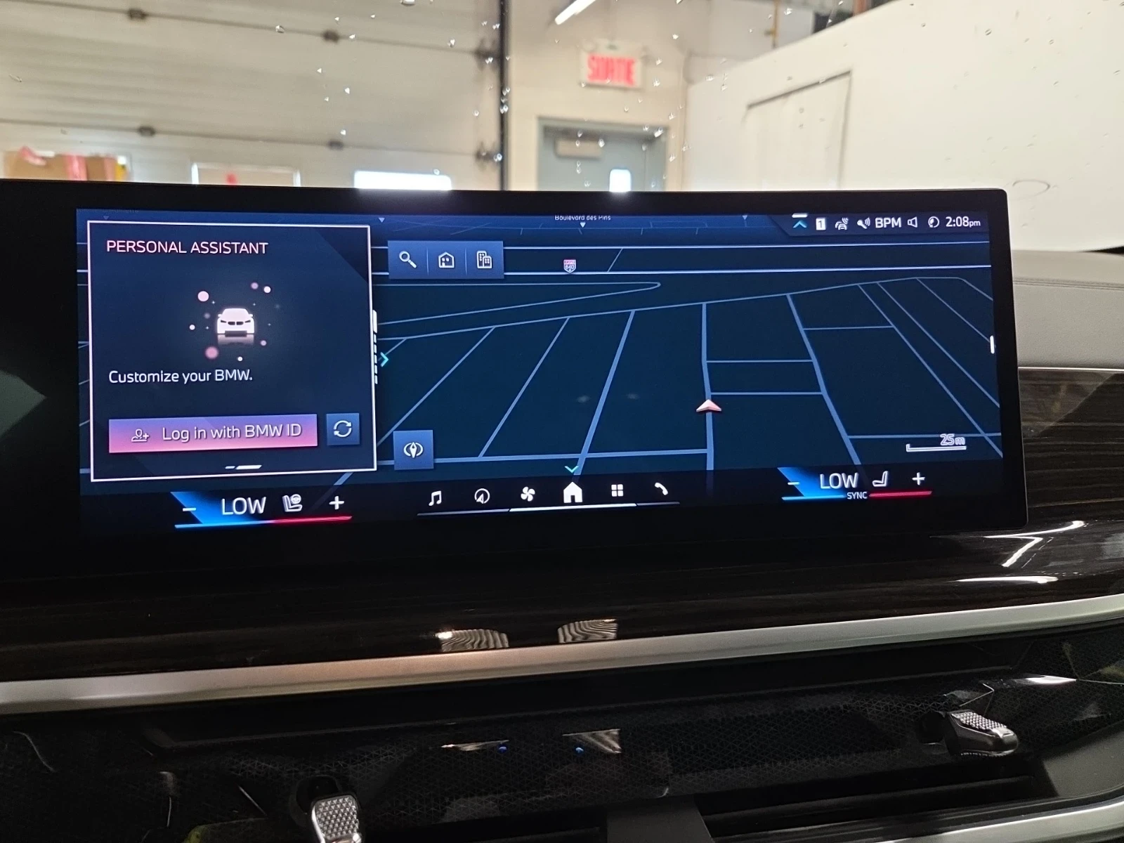 BMW X6 XDrive40i* HARMAN KARDON* HEAD-UP* LIEN ASSIST* CA, снимка 10 - Автомобили и джипове - 55940991