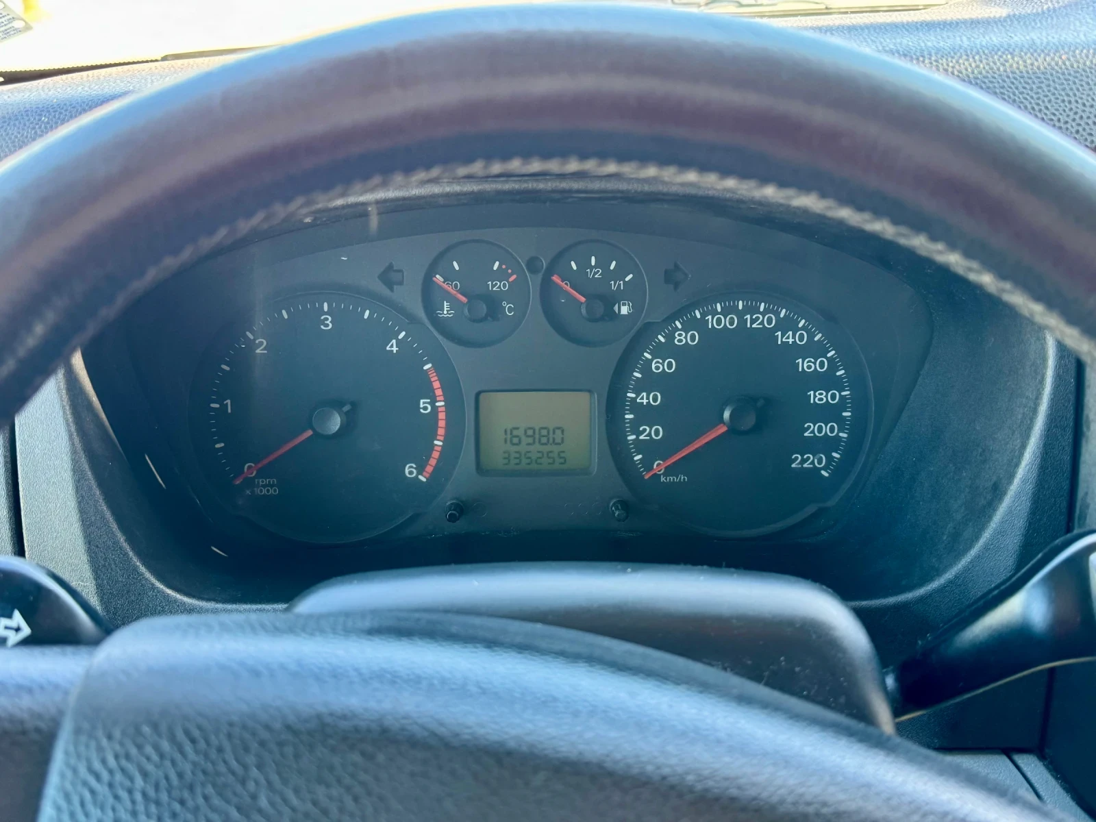 Ford Transit 2.2 TDCI/3.3м товарно/Климатик, снимка 14 - Бусове и автобуси - 54312140