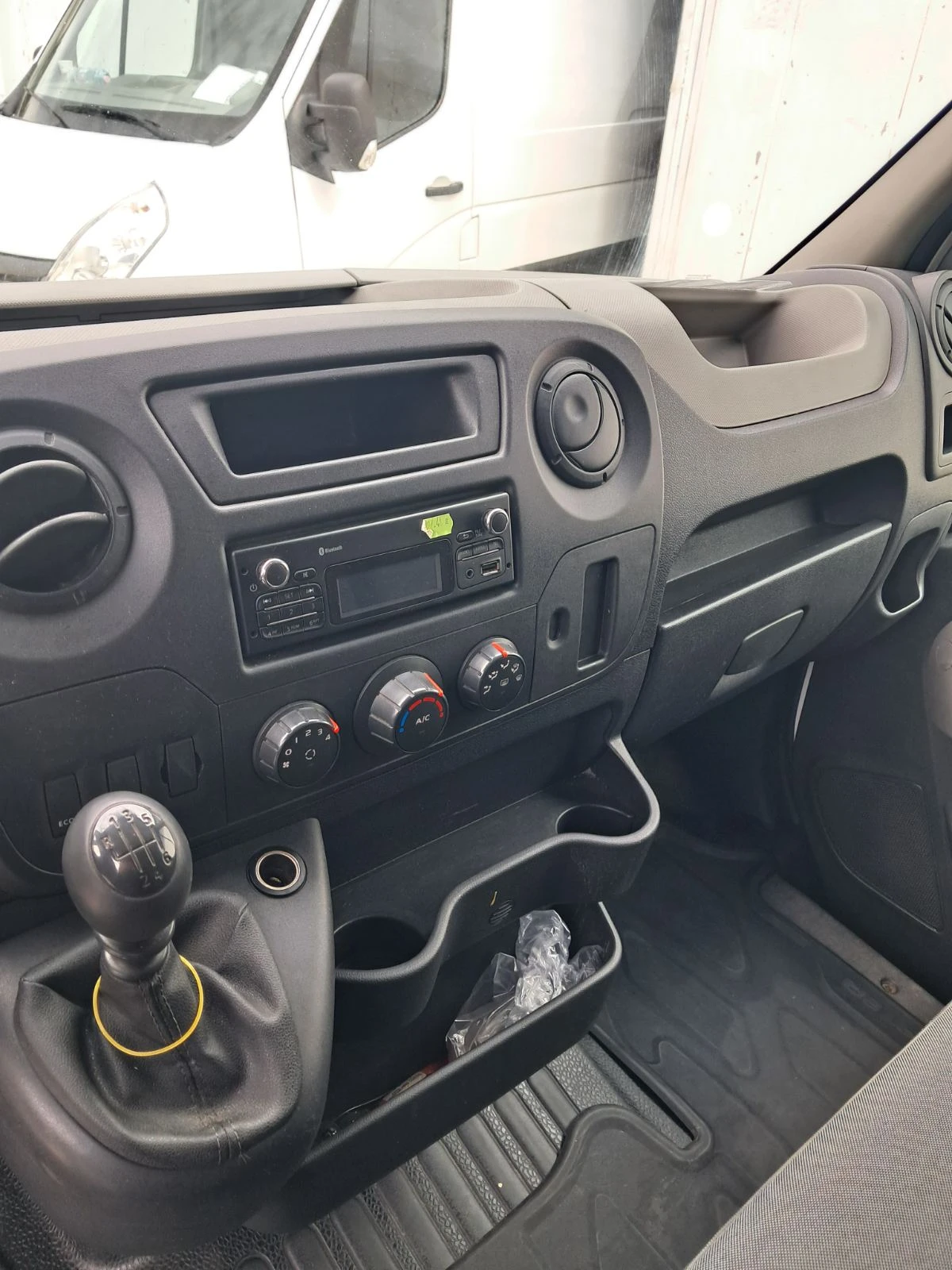 Renault Master, снимка 7 - Бусове и автобуси - 54356238