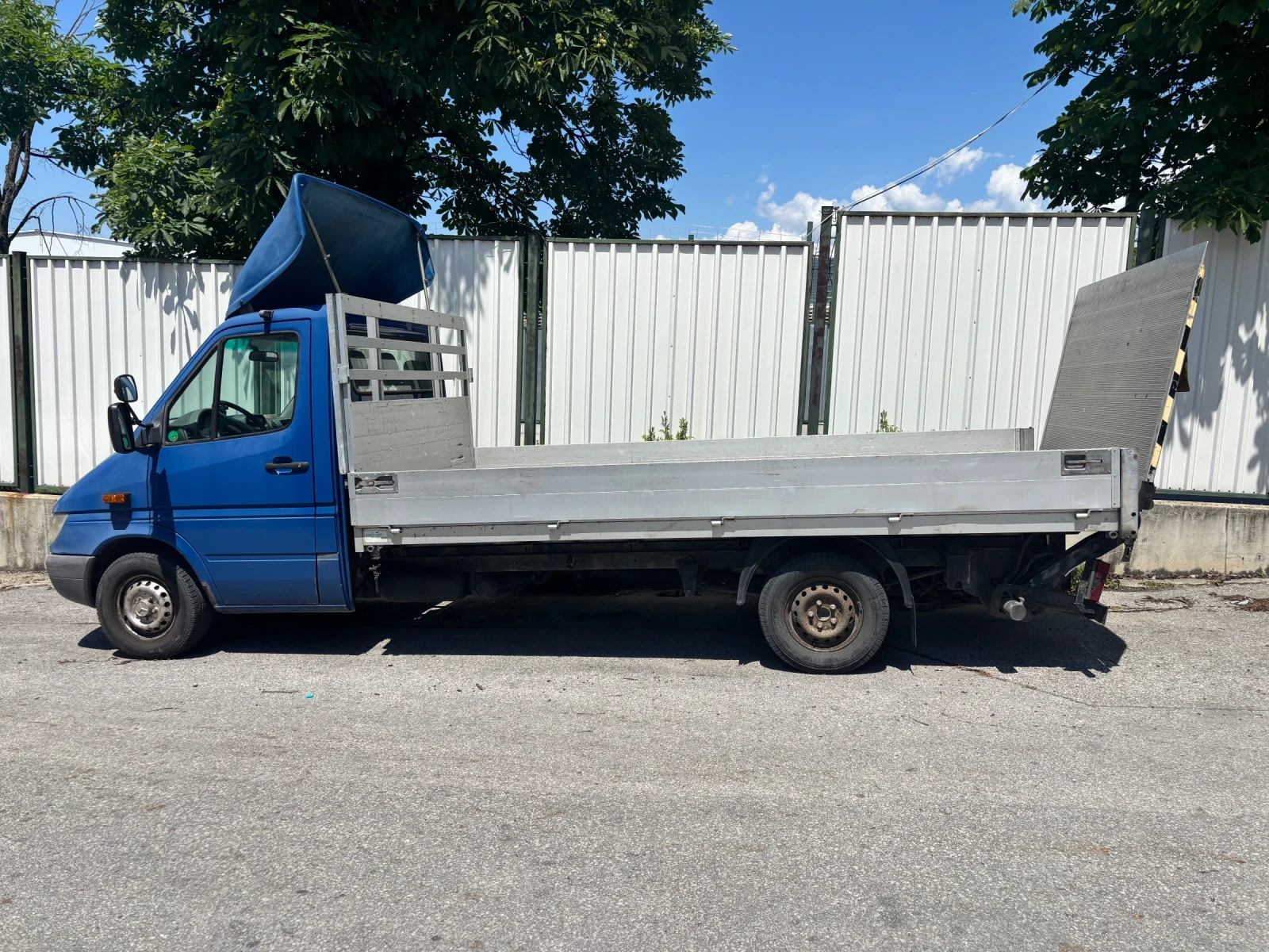 Mercedes-Benz 313