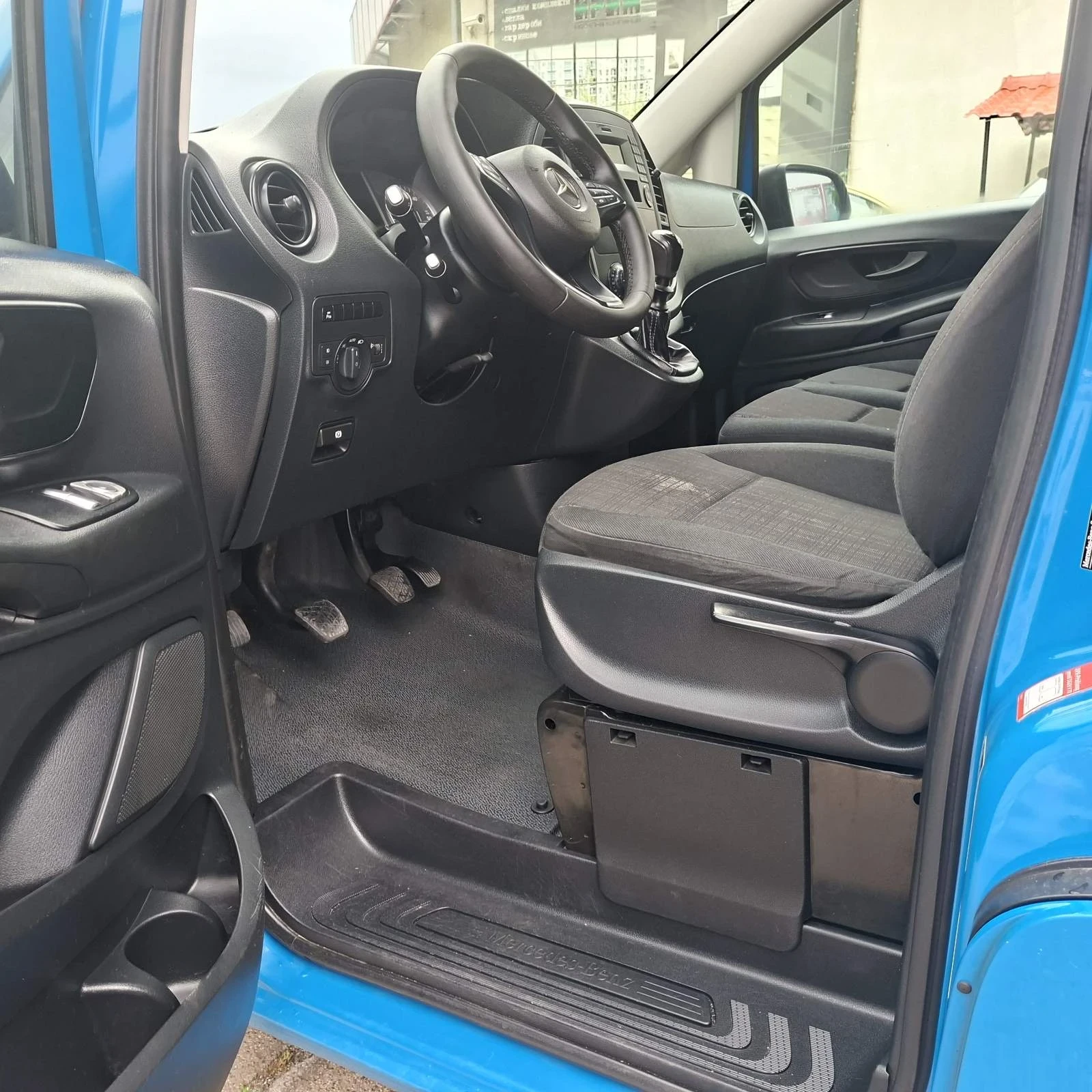 Mercedes-Benz Vito 111cdi/перфектно състояние , снимка 10 - Бусове и автобуси - 55033231