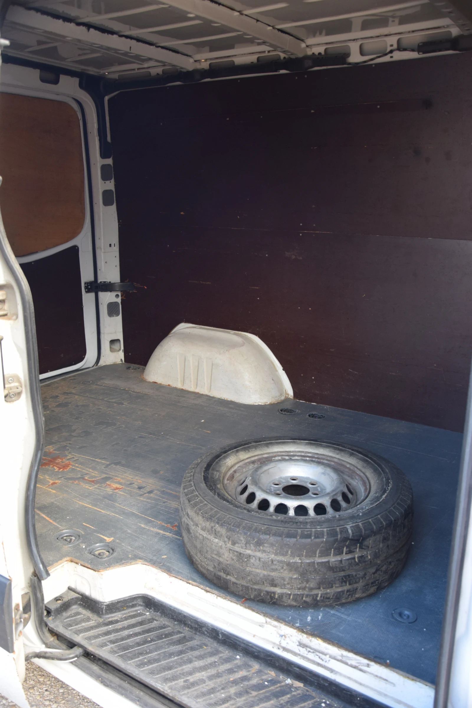 Mercedes-Benz Sprinter 209 2+ 1 ����� ��� � ����� | Mobile.bg � ����������� 9